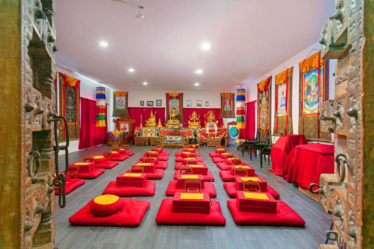 ג'וליאן Quiet Mind Mountain Lodge, Retreat & Spa מראה חיצוני תמונה