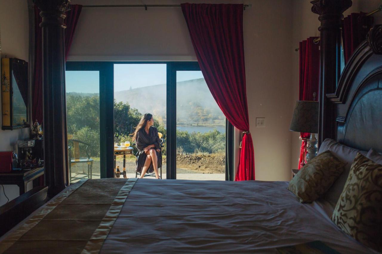 ג'וליאן Quiet Mind Mountain Lodge, Retreat & Spa מראה חיצוני תמונה