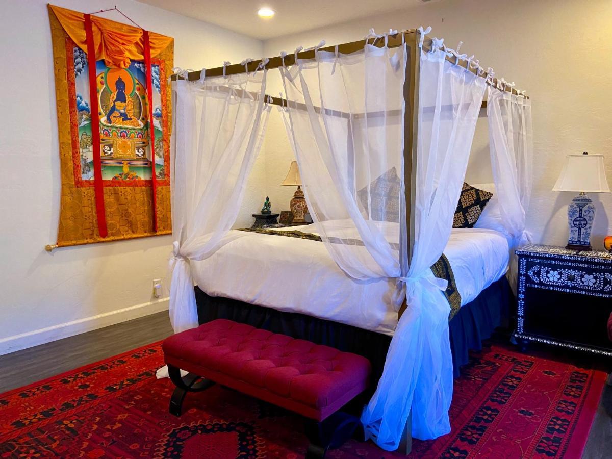ג'וליאן Quiet Mind Mountain Lodge, Retreat & Spa מראה חיצוני תמונה