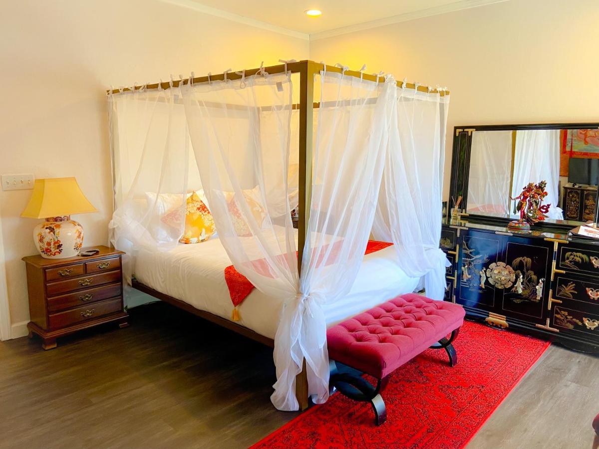 ג'וליאן Quiet Mind Mountain Lodge, Retreat & Spa מראה חיצוני תמונה