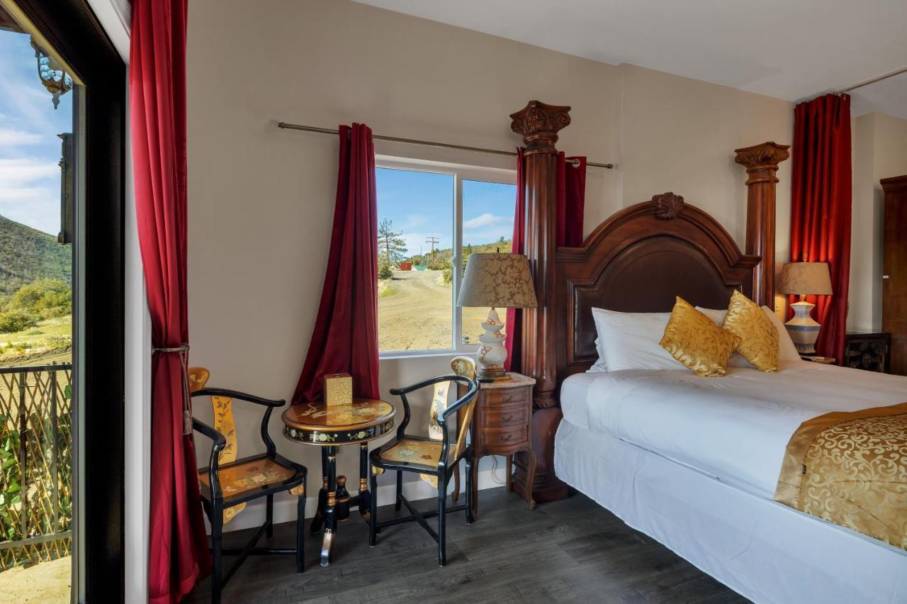 ג'וליאן Quiet Mind Mountain Lodge, Retreat & Spa מראה חיצוני תמונה