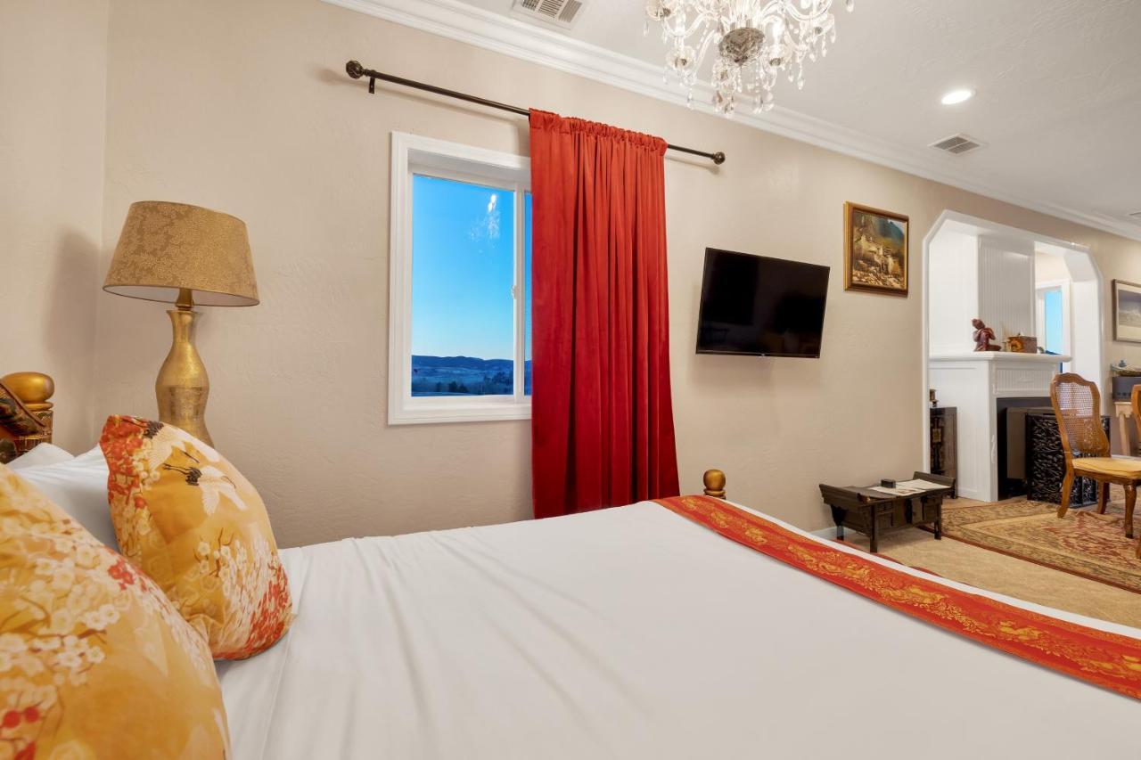 ג'וליאן Quiet Mind Mountain Lodge, Retreat & Spa מראה חיצוני תמונה